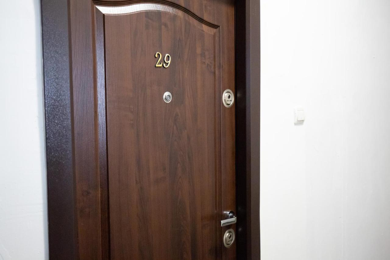 Metropole Apartments Studio Old City Bukarest Exterior foto